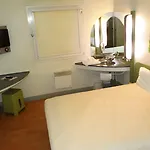 Отель Ibis Budget Centre Gare 2*