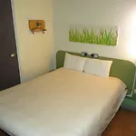 Ibis Budget Centre Gare Кан