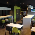 Отель Ibis Budget Centre Gare Кан